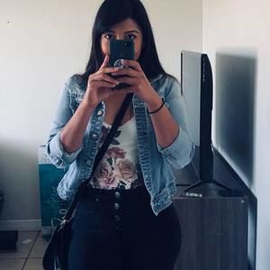 Meet your Posher, Roberta